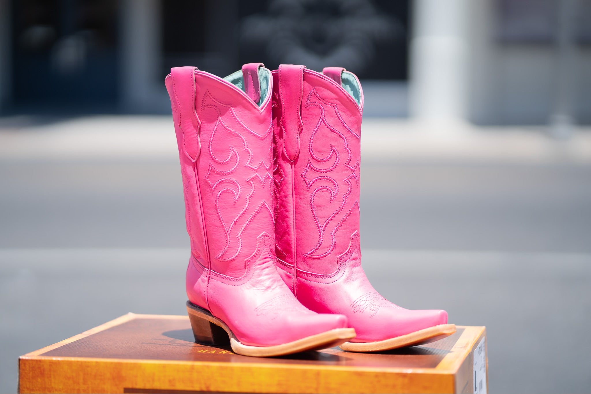 Hot pink womens store boots