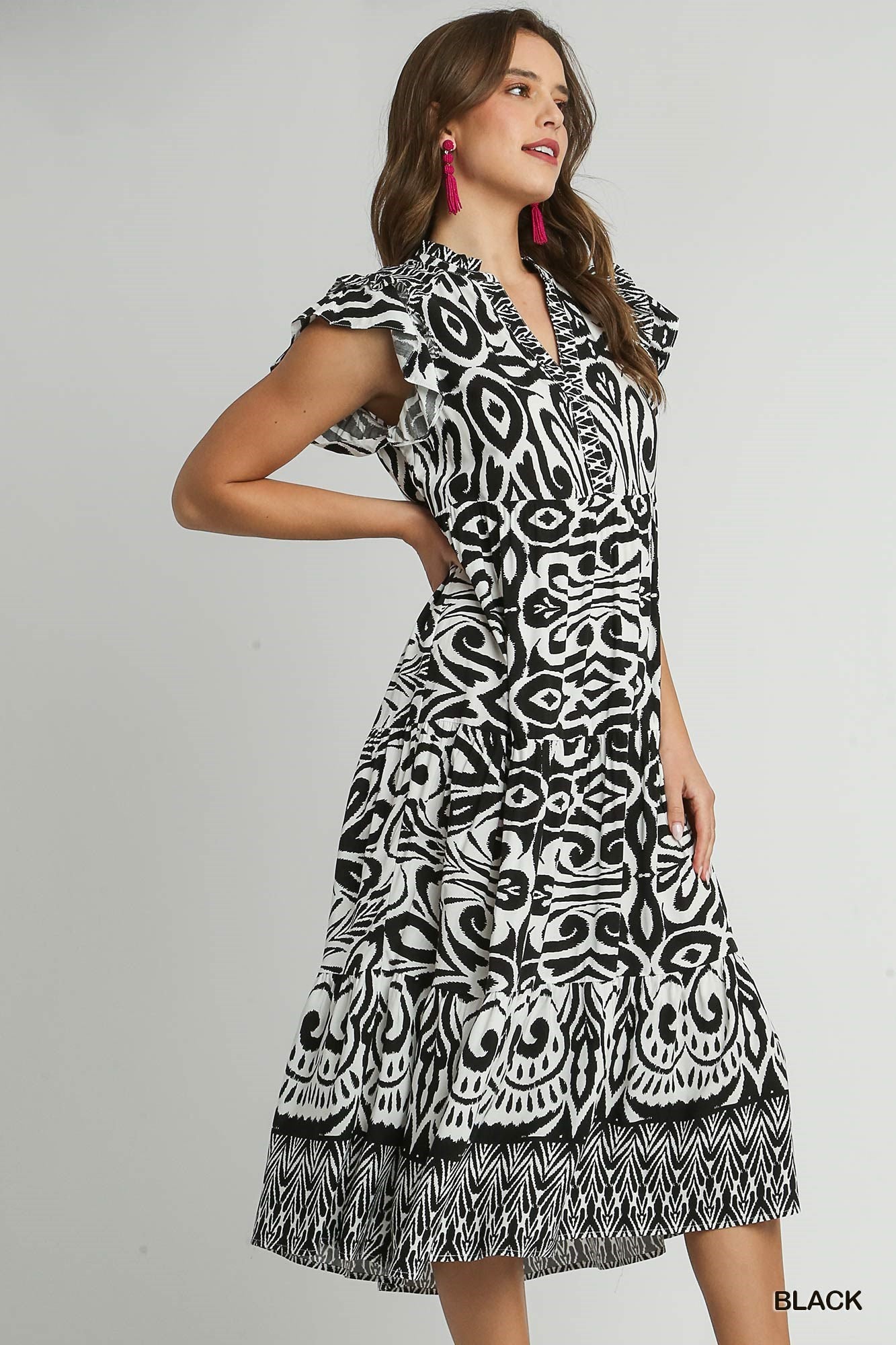 Black & White Print Midi Dress with Ruffle Sleeves