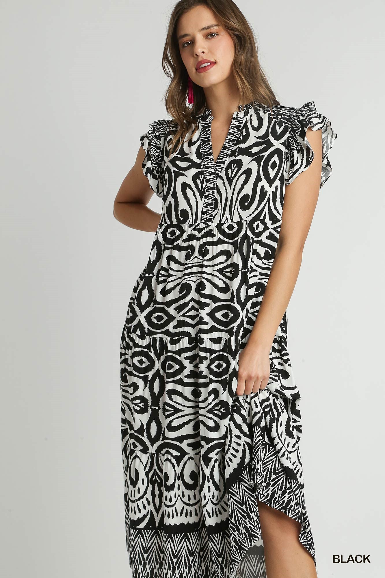 Black & White Print Midi Dress with Ruffle Sleeves