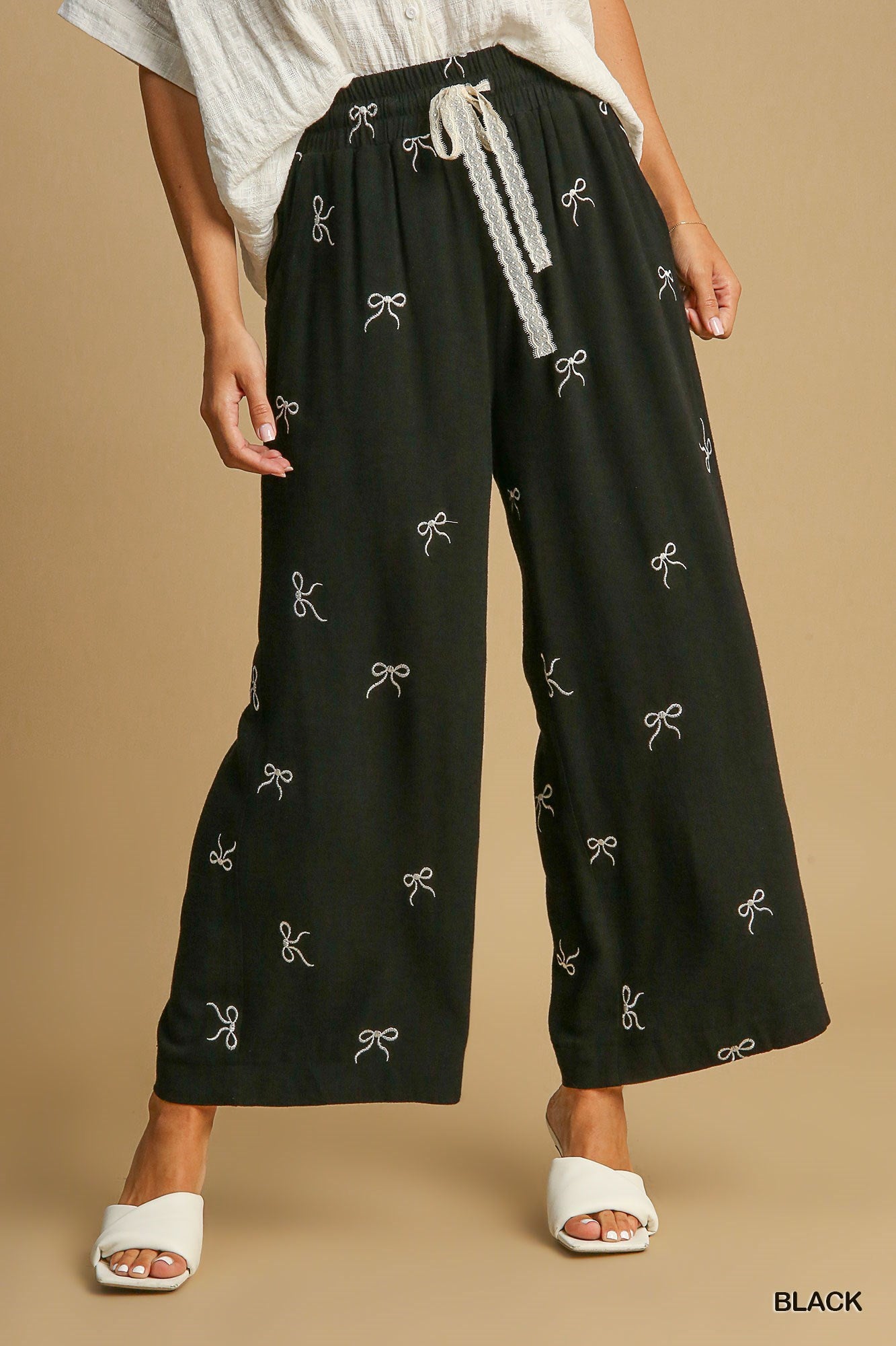 Black Linen Blend Pants w/ Ecru Embroidered Bows