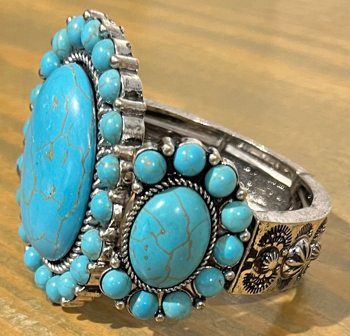 Triple Turquoise Oval Concho Stretch Bracelet