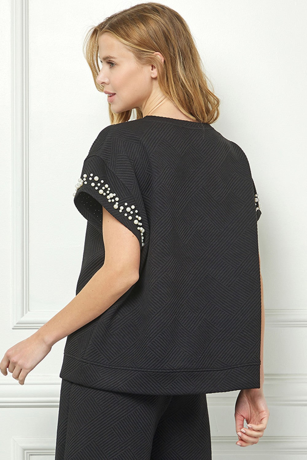 Black Textured Short Sleeve Top & Pant Set w/ Pearl Details