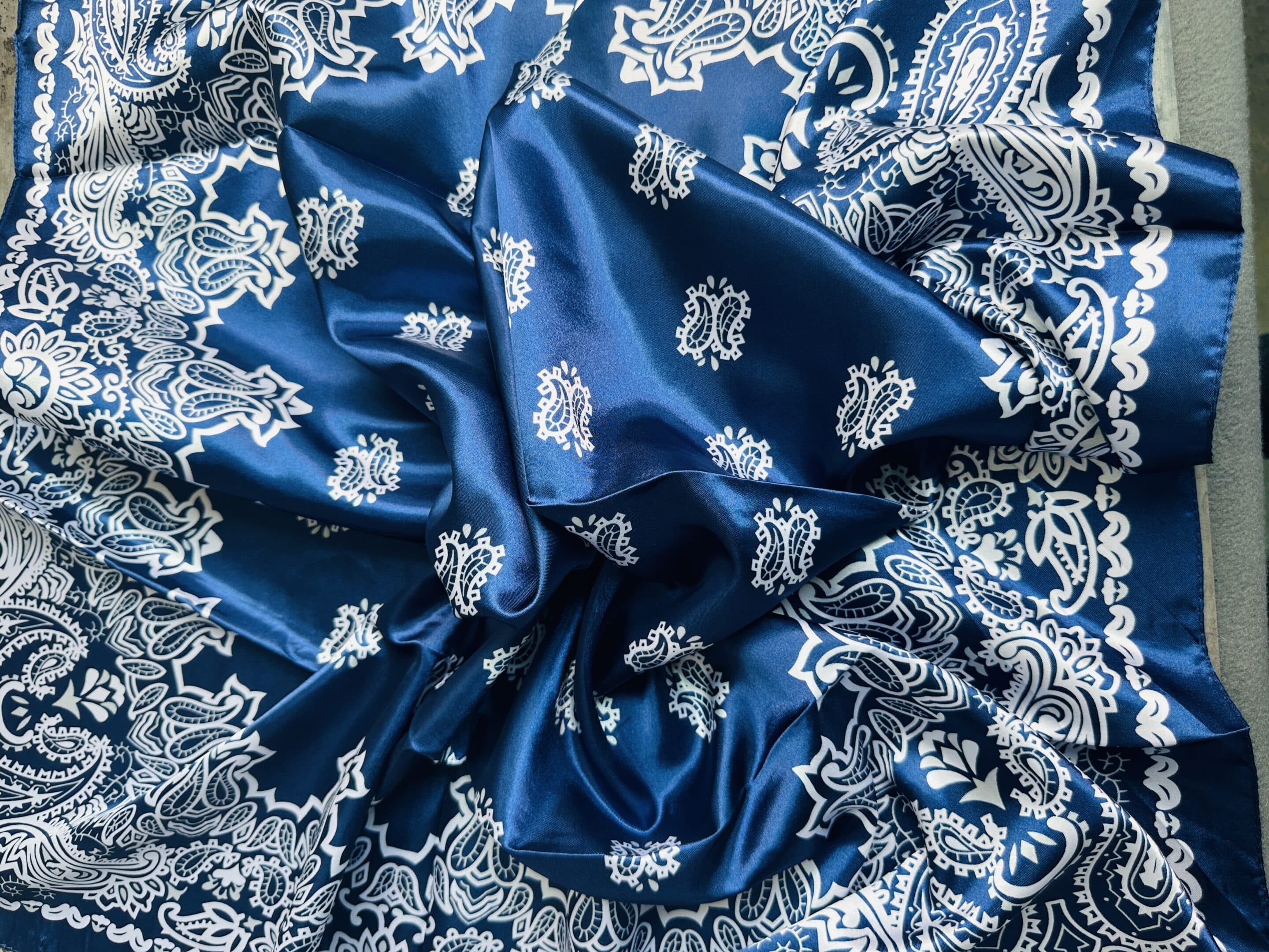 Reversible Black to Navy Bandana Silk Wild Rag