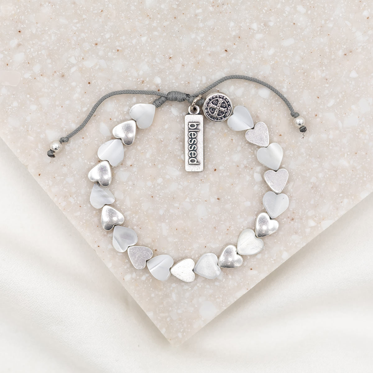 Sisters of the Heart Bracelet/Silver/White