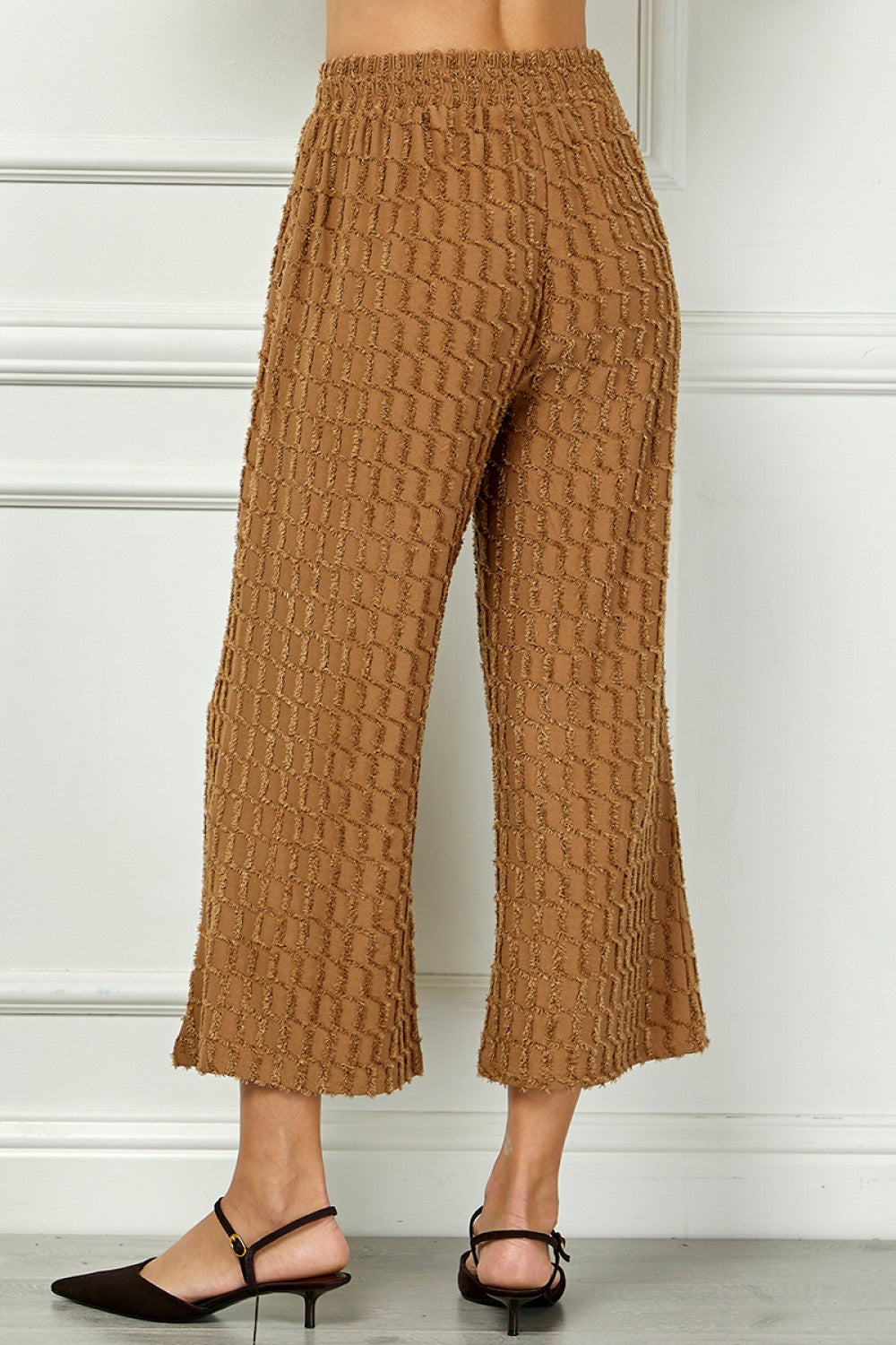 Brown Glitter Textured Cropped Pants