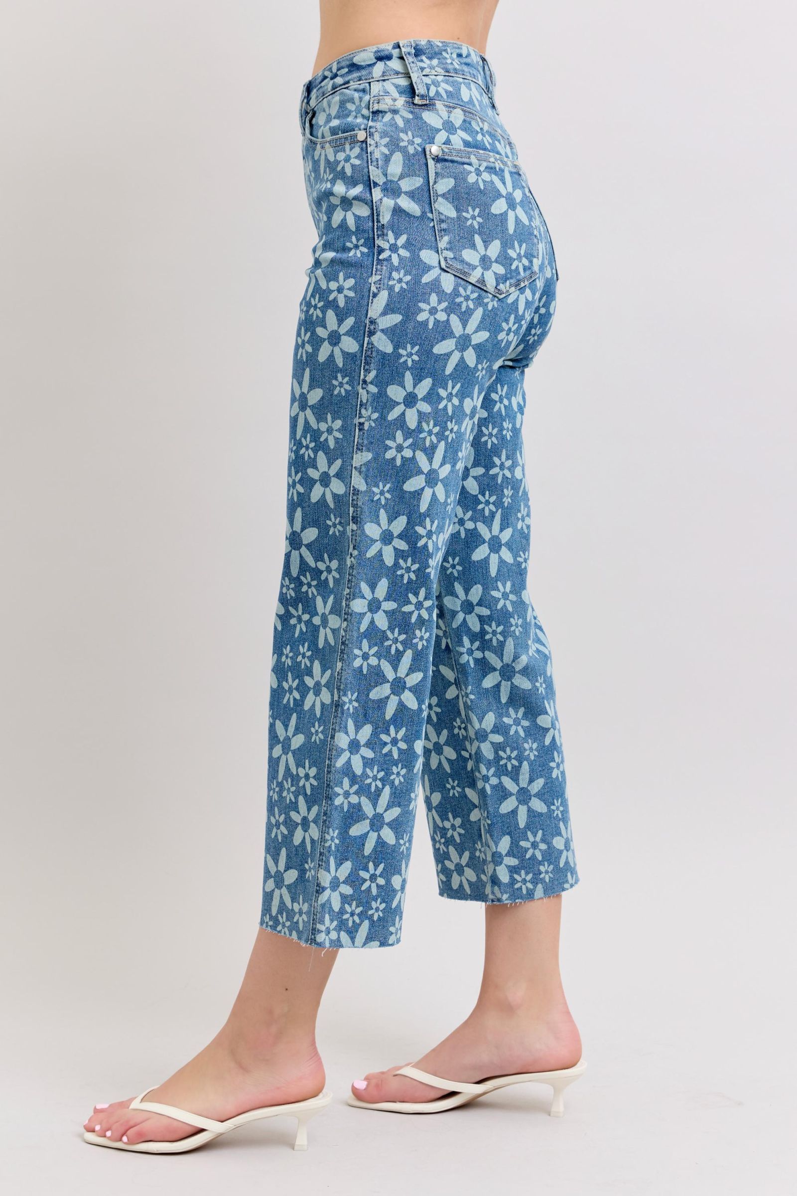 Judy Blue High Waist Flower Print Crop Jean