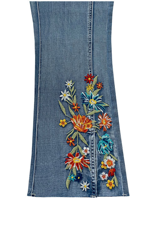 Come to My Garden Embroidered Jeans by Ethyl